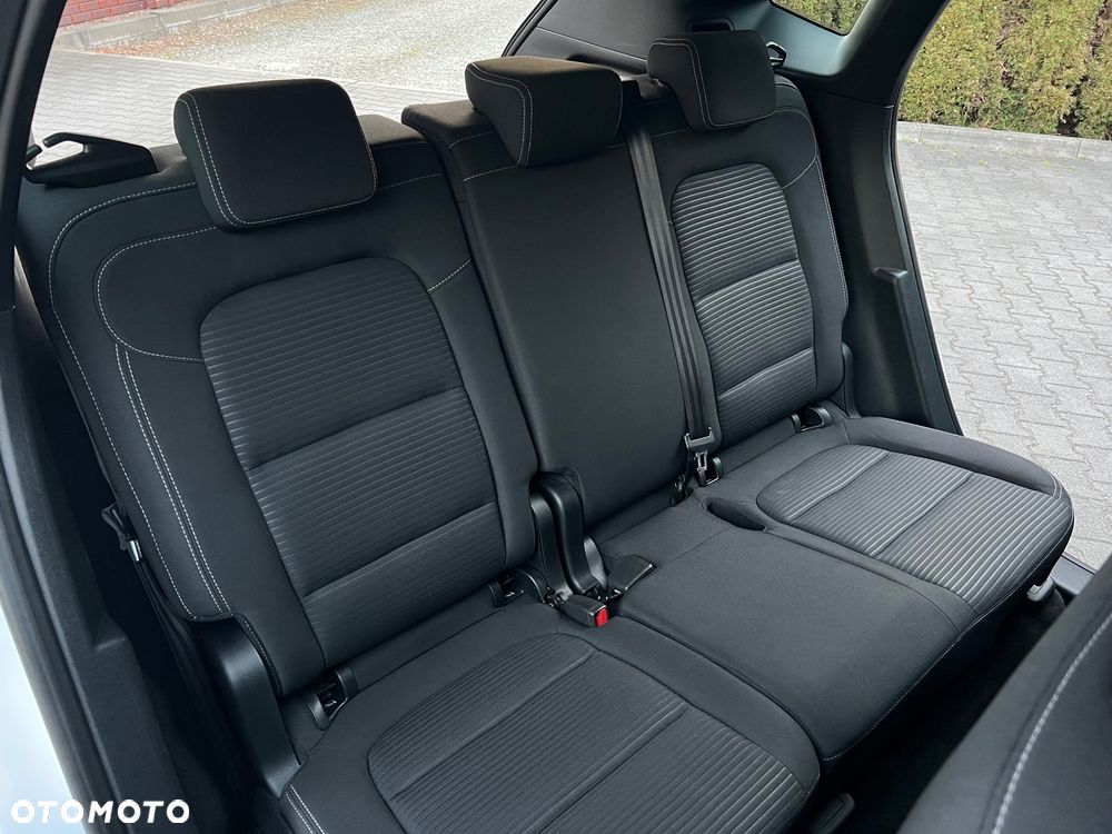 Ford Kuga 1.5 EcoBoost FWD Titanium X - 36