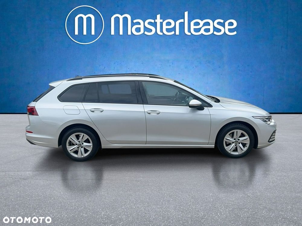 Volkswagen Golf - 4