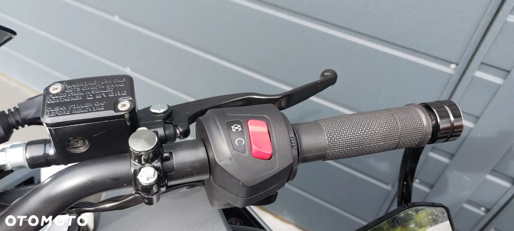 KTM Duke 125 - 10