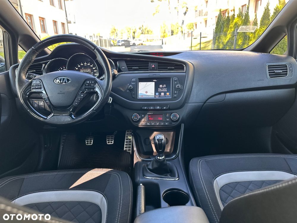 Kia Ceed Cee'd 1.6 CRDi GT Line - 14