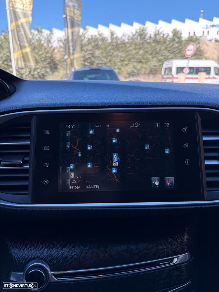 Peugeot 308 1.6 HDi Active - 17