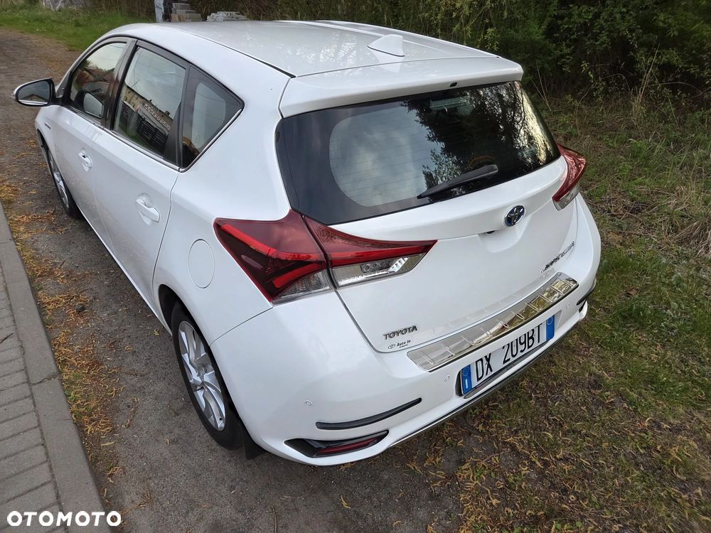 Toyota Auris - 8
