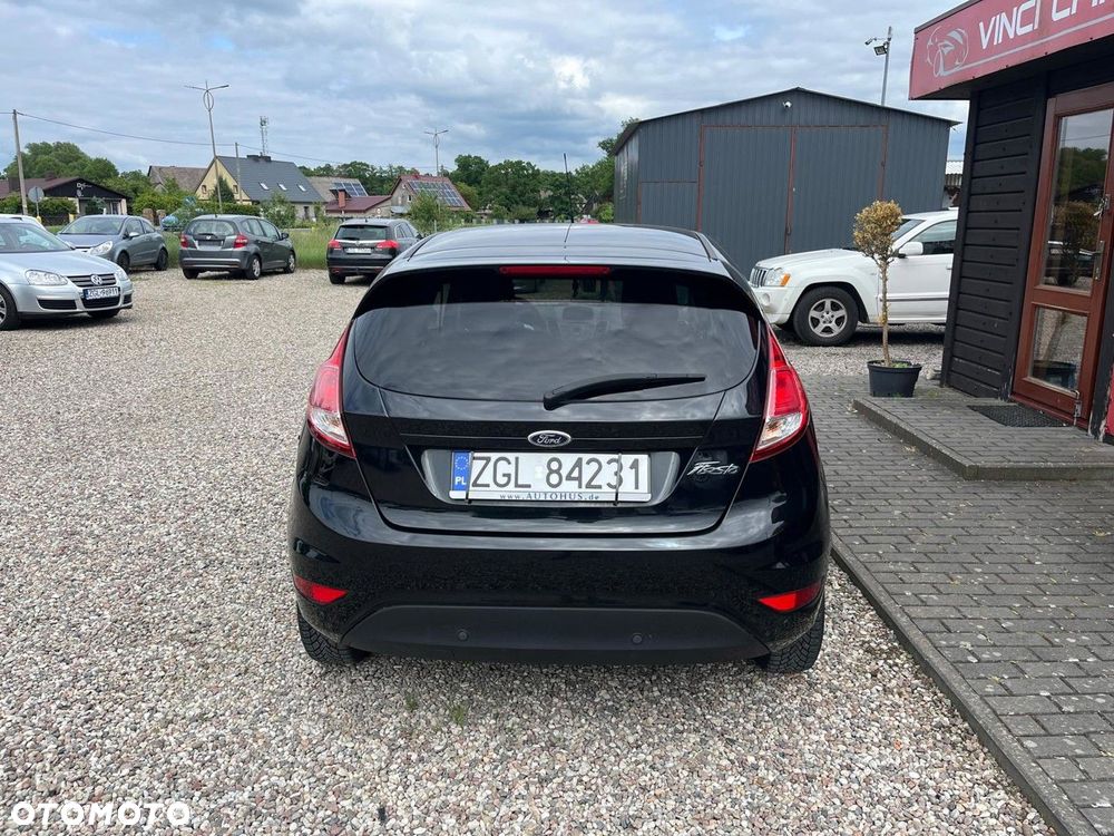 Ford Fiesta - 5