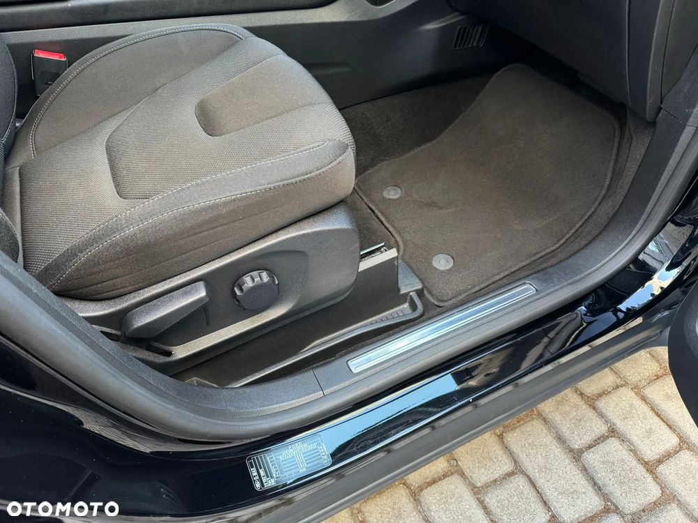 Ford S-Max 2.0 TDCi Titanium - 14
