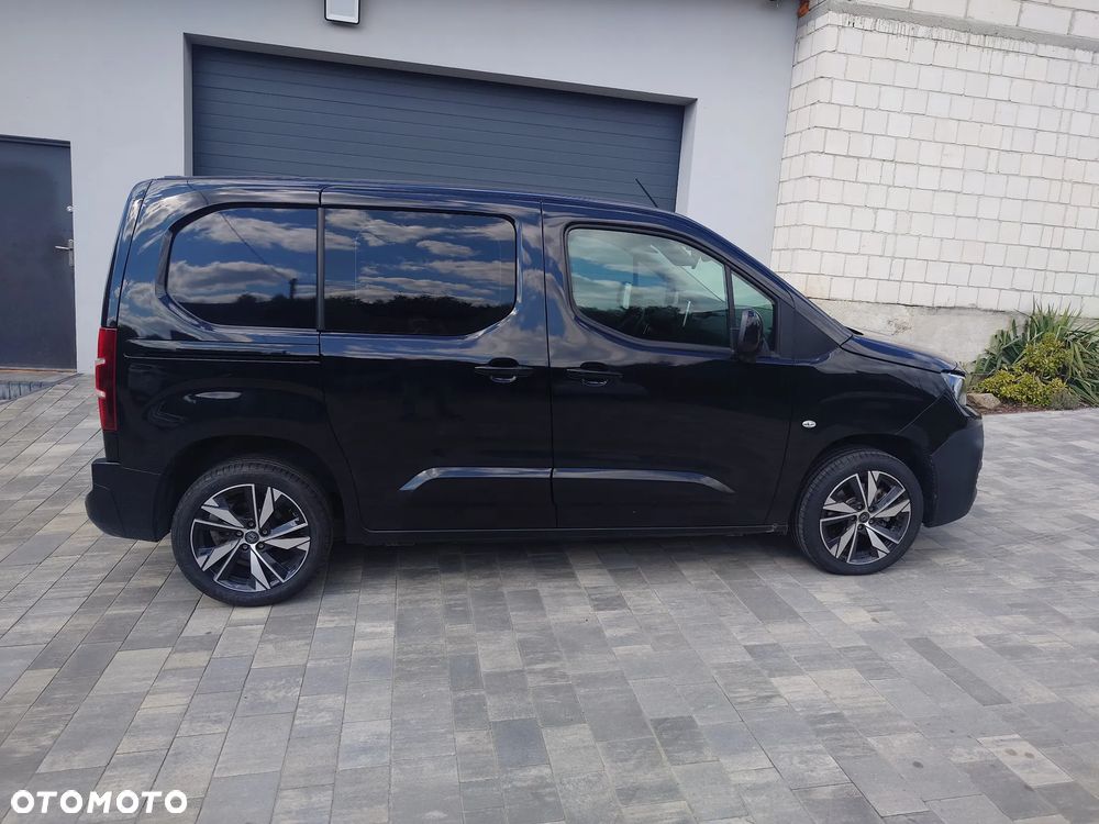 Peugeot Partner L2 S&S Pro EAT8 (bryg.) - 2