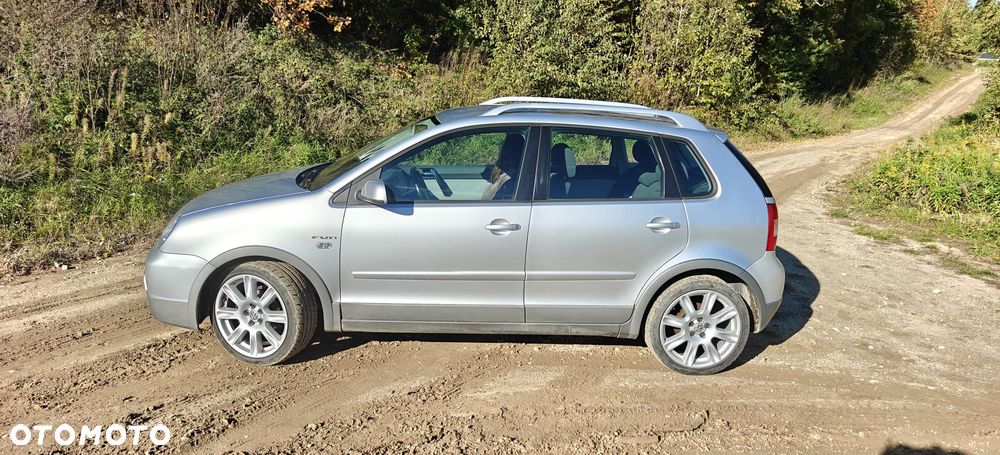 Volkswagen Polo 1.4 16V Fun - 2