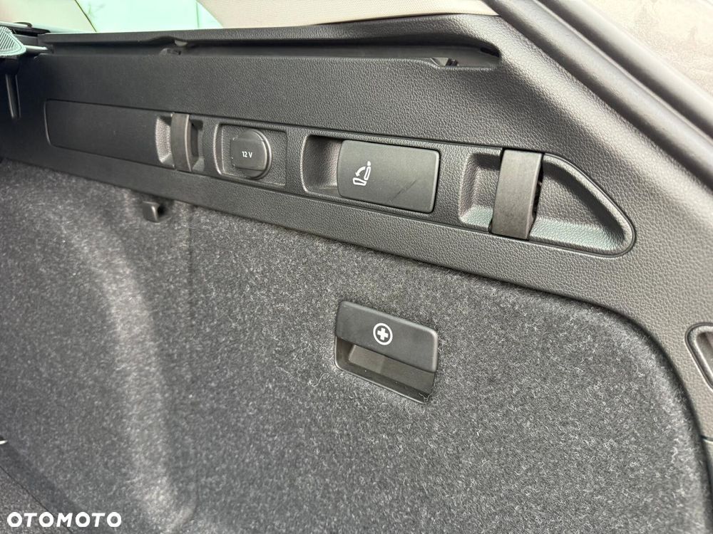 Skoda Superb 2.0 TDI SCR Style DSG - 18