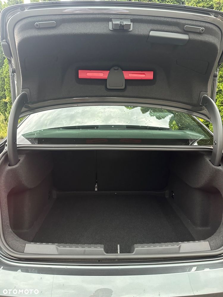 Audi A3 Limousine 35 TFSI S tronic S line - 11