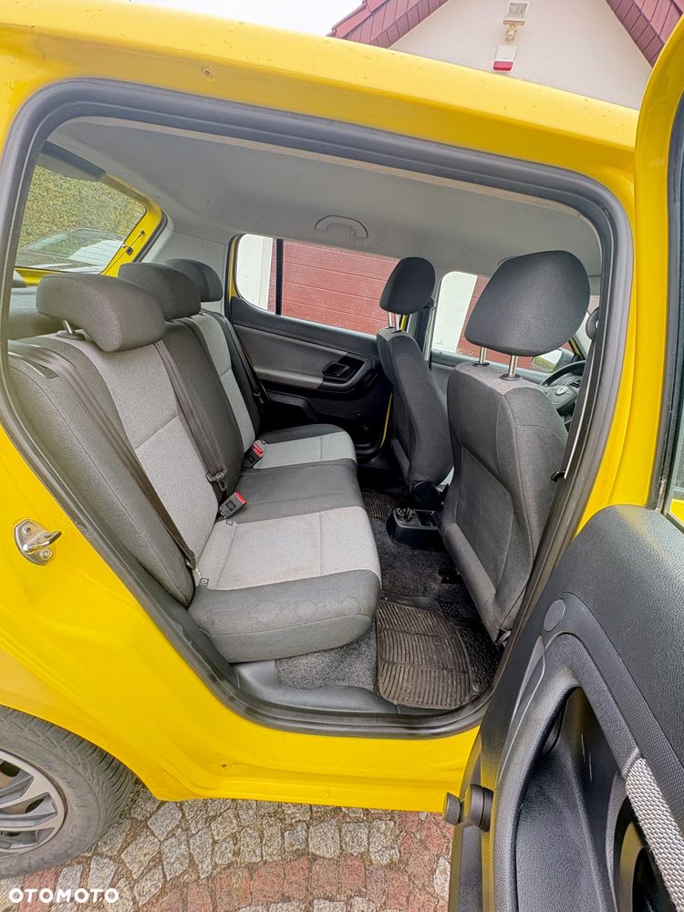 Skoda Fabia 1.2 HTP FAMILY - 18