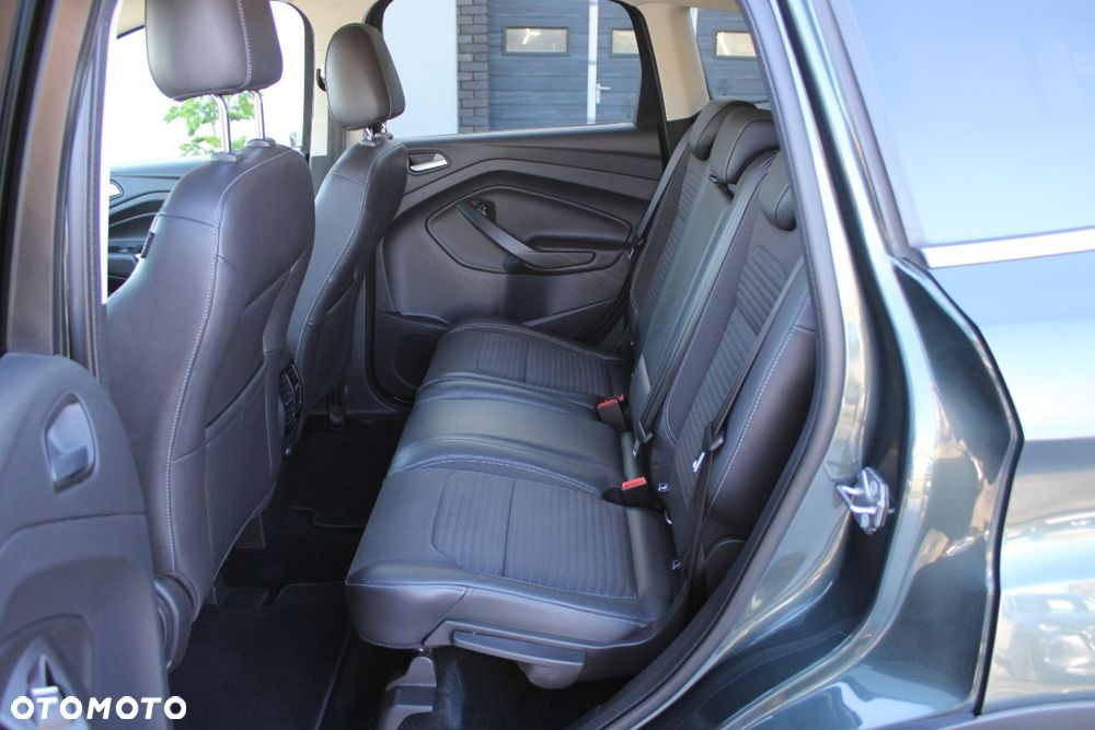 Ford Kuga - 21