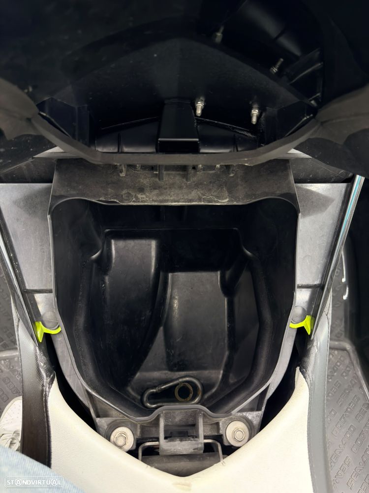 Sea-Doo 260 Riva RXTurbo - 18