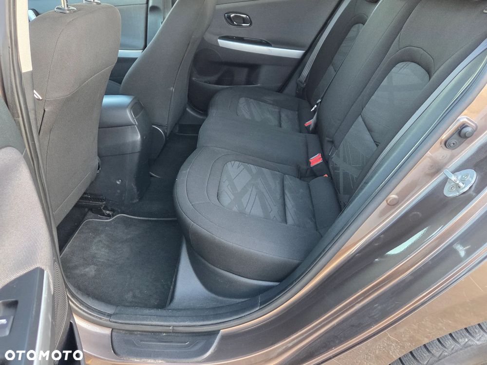 Kia Ceed 1.6 CRDi 128 Vision - 7