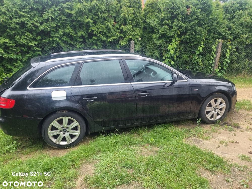 Audi A4 Avant - 4