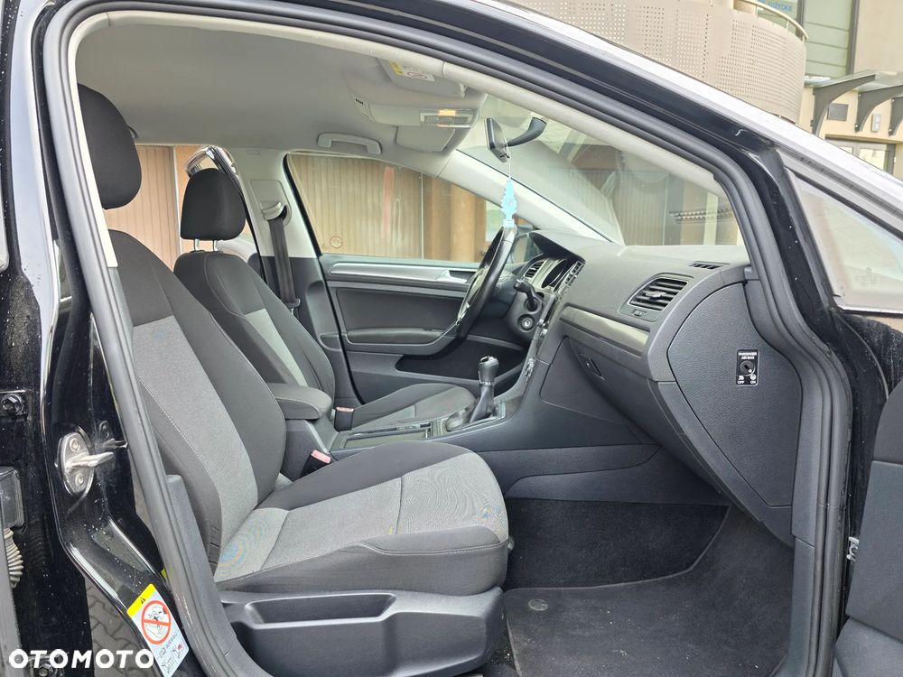 Volkswagen Golf 1.6 TDI BMT Comfortline - 15