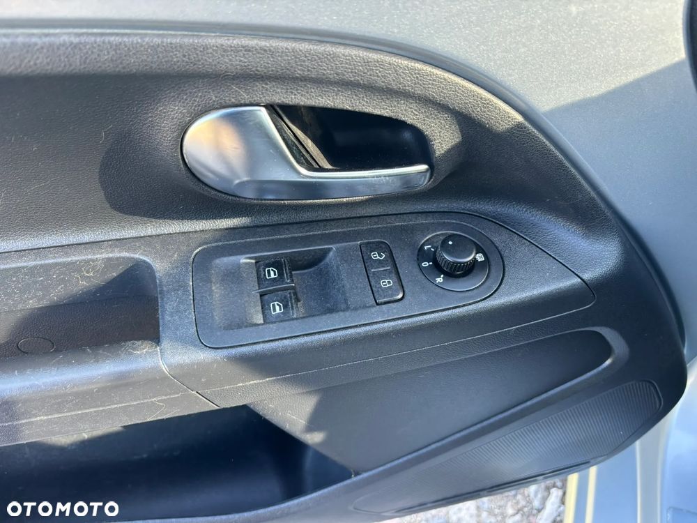 Volkswagen up! club - 13
