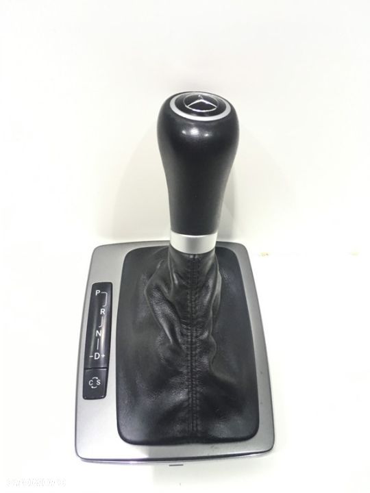 MERCEDES W204 GAŁKA MIESZEK AUTOMAT SKÓRA ORYGINAŁ