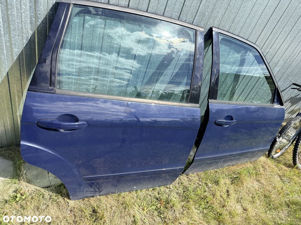 Drzwi Prawe Ford  S-max lakier A8
