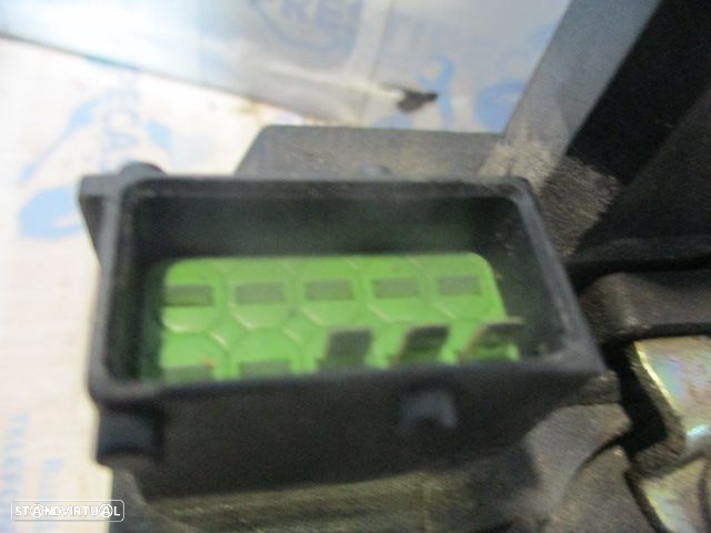 Fecho 90507060 OPEL VECTRA B 1998 1.6I 16V 100CV 4P CINZA FD 3 PINOS - 3