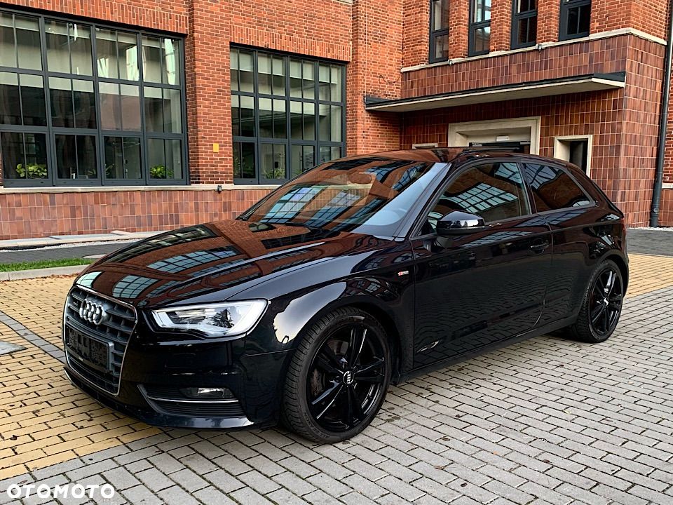 Audi A3 1.8 TFSI quattro S tronic S line Sportpaket - 4