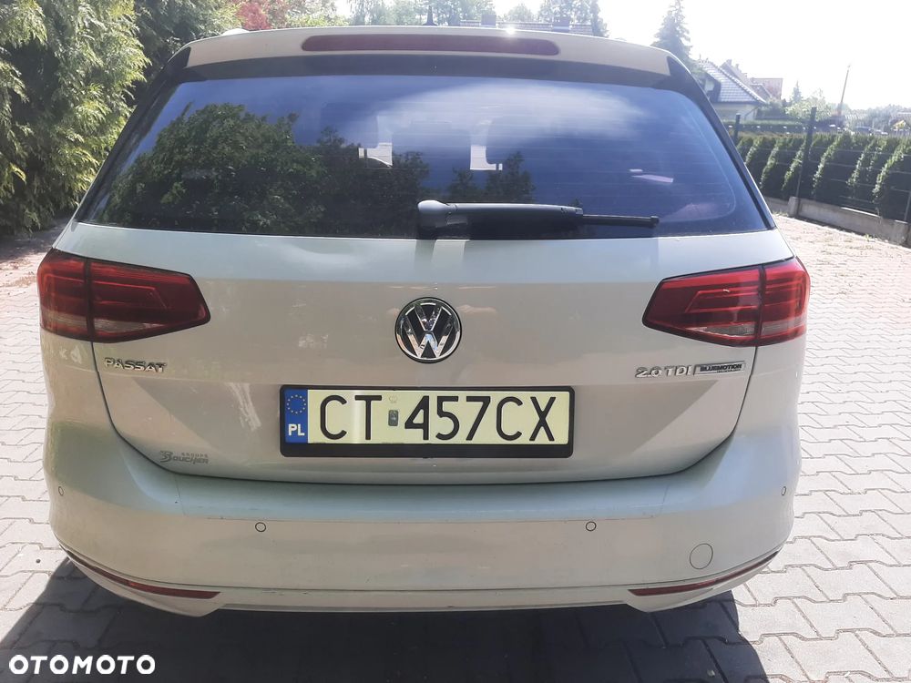 Volkswagen Passat - 6