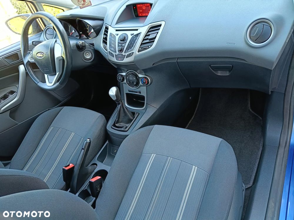 Ford Fiesta - 31