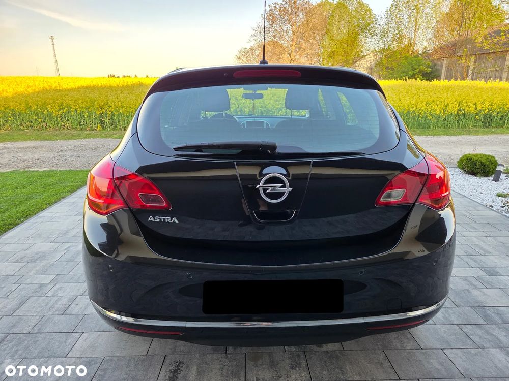 Opel Astra - 12