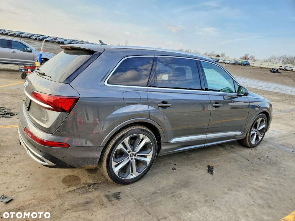 Audi Q7 - 5