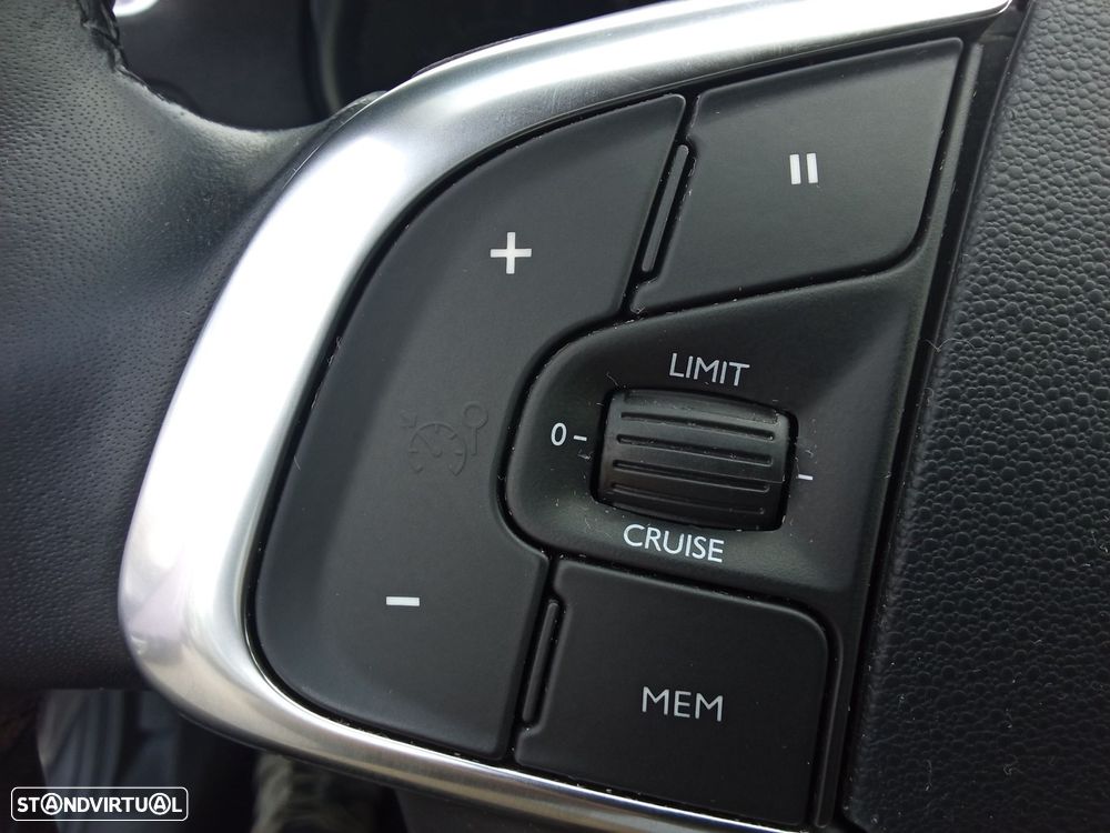 Citroën C4 1.2 PureTech Feel - 16