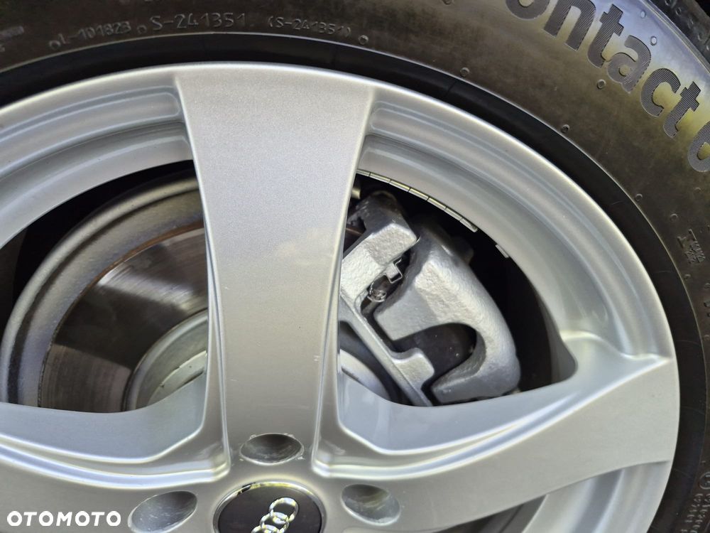 Audi A4 Avant 2.0 TDI DPF quattro S tronic S line Sportpaket - 19