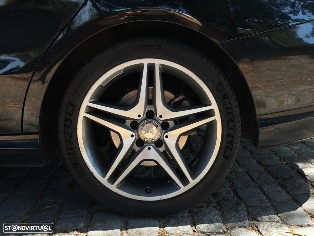 Mercedes-Benz CLA 200 CDI AMG Line — fotografia 10