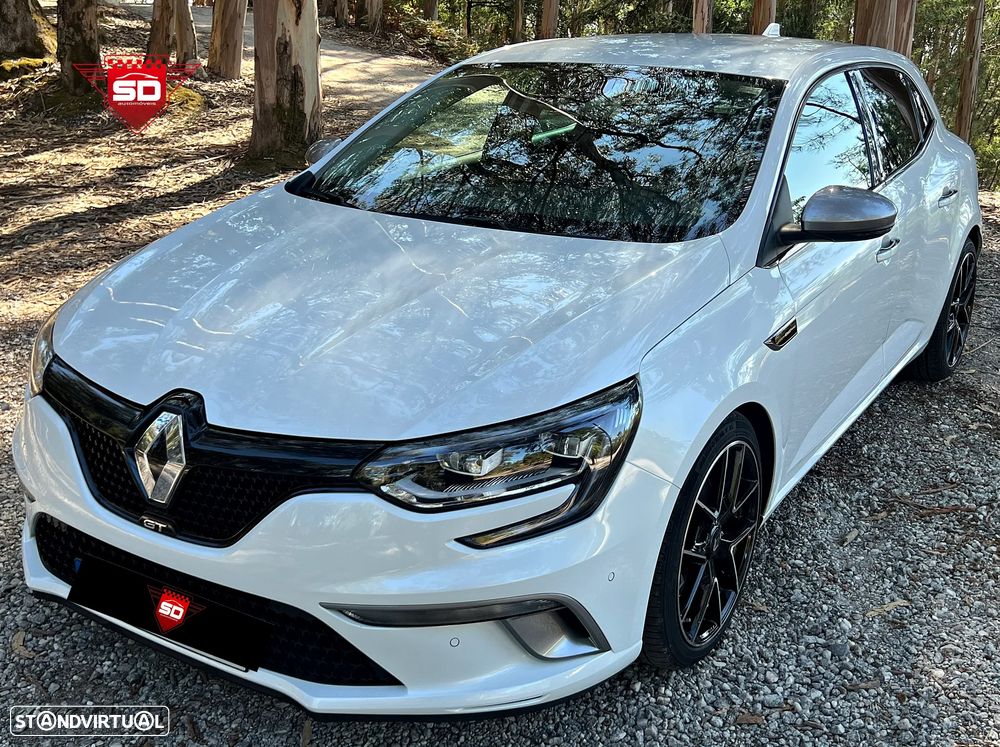 Renault Mégane 1.6 TCe GT EDC - 4