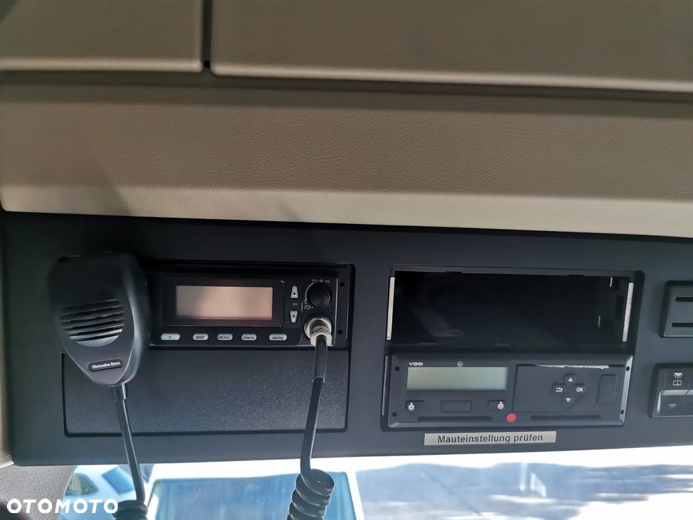 Mercedes-Benz Actros - 12