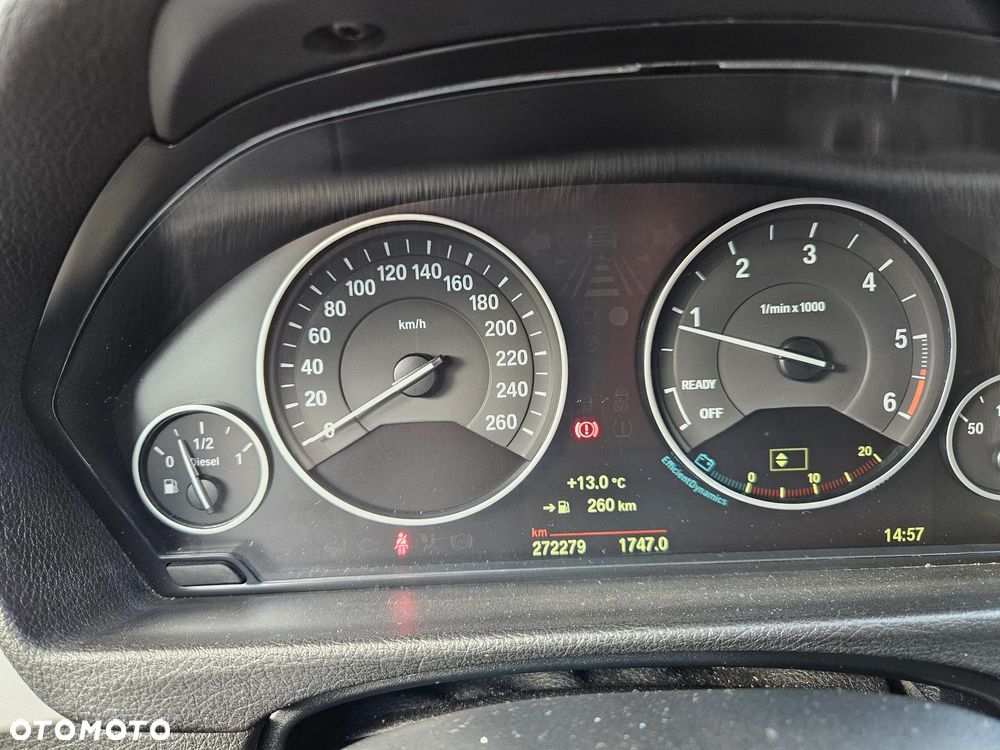 BMW Seria 3 318d Modern Line - 19