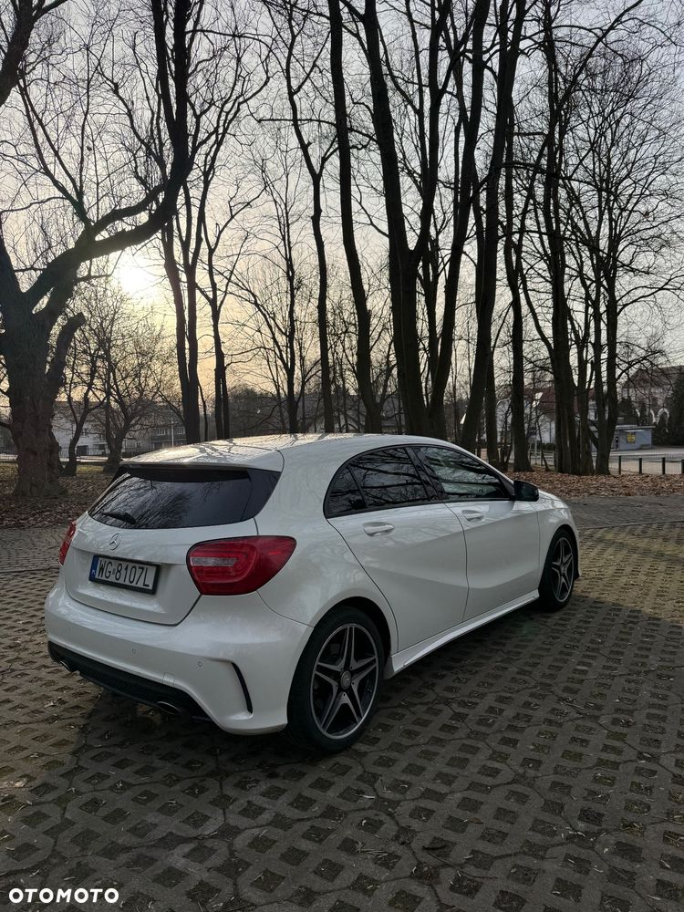 Mercedes-Benz Klasa A 250 7G-DCT SCORE - 7