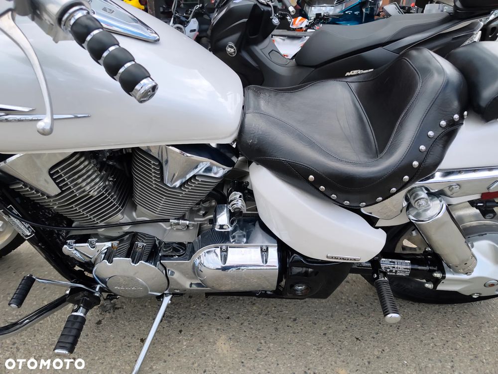 Honda VTX - 18