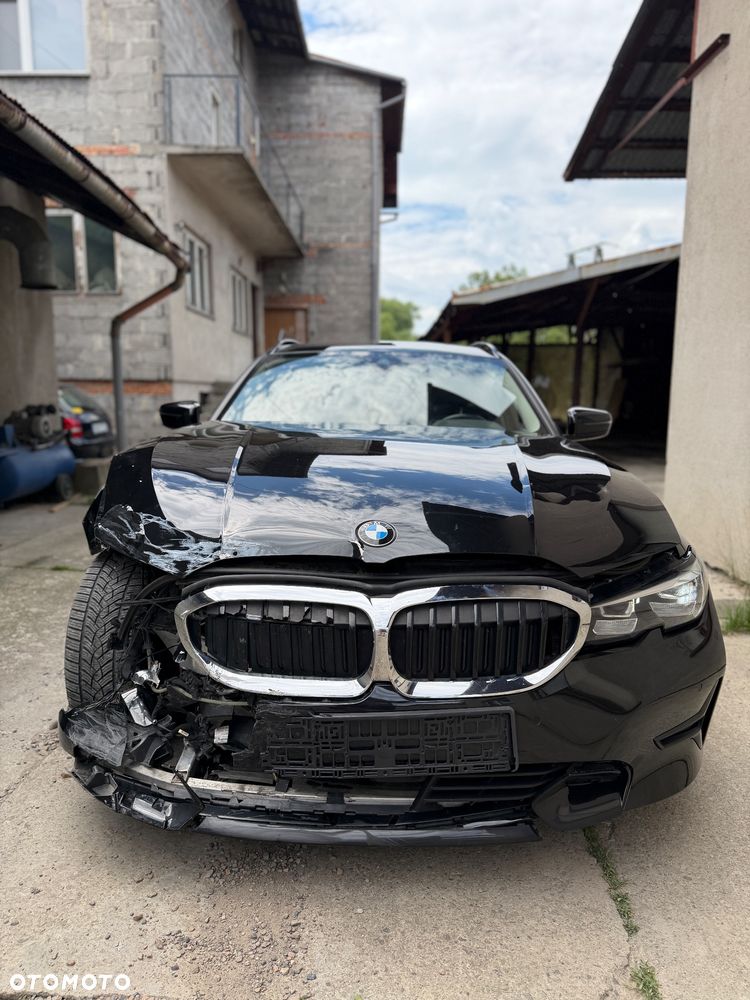 BMW Seria 3 320d xDrive - 5