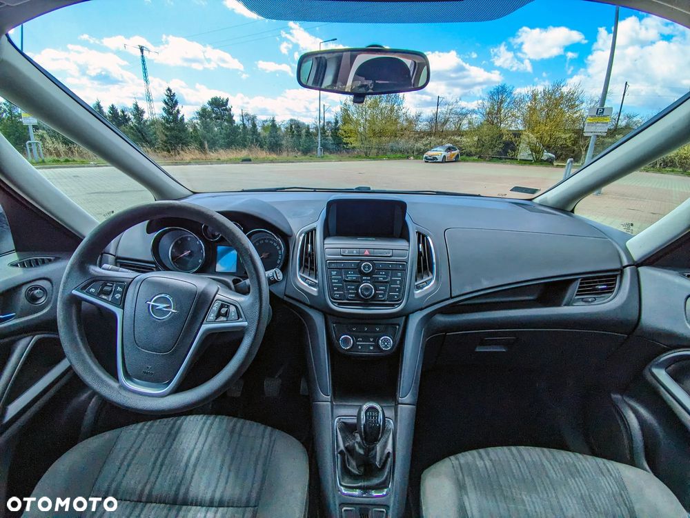 Opel Zafira 2.0 CDTI Enjoy - 10
