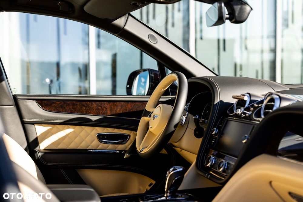 Bentley Bentayga - 5