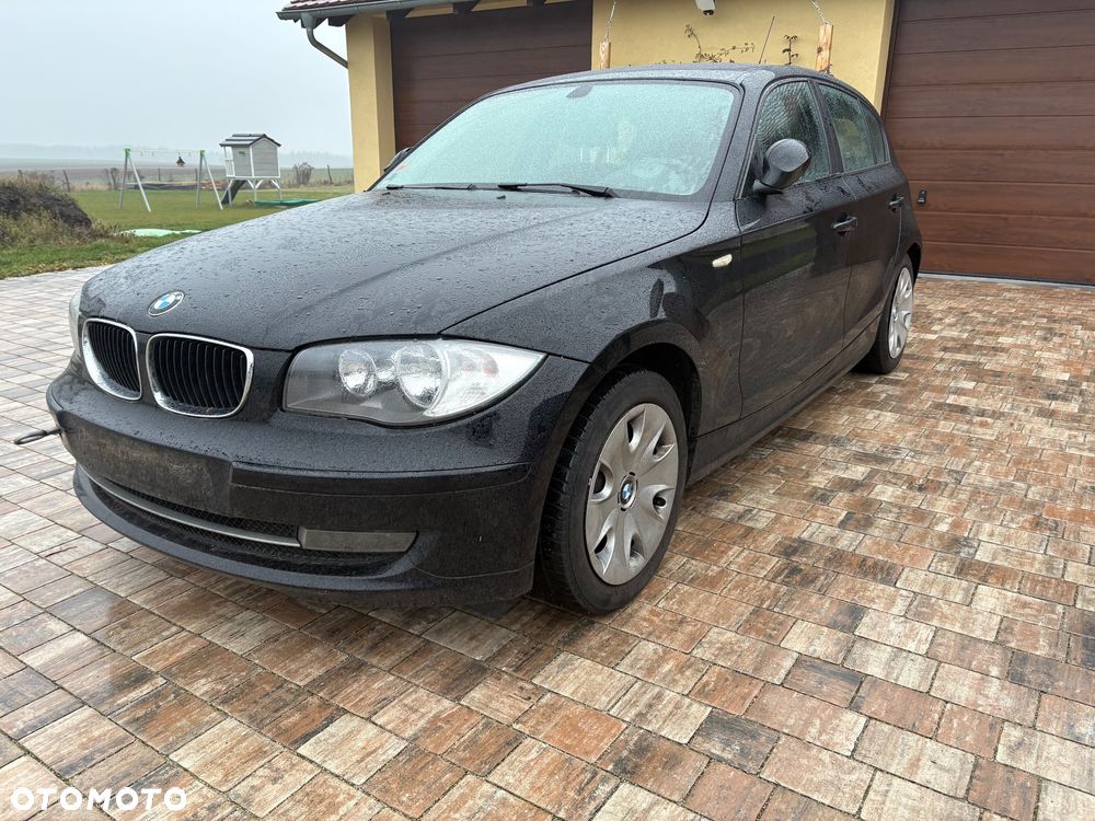 BMW Seria 1 118d DPF - 1