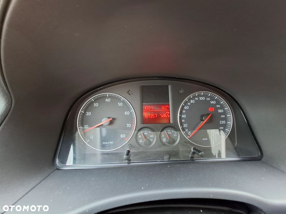 Volkswagen Caddy - 14