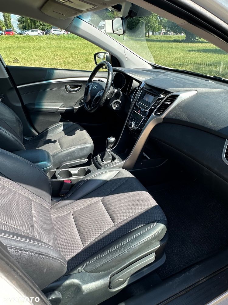 Hyundai i30 1.4 CRDi Comfort - 10