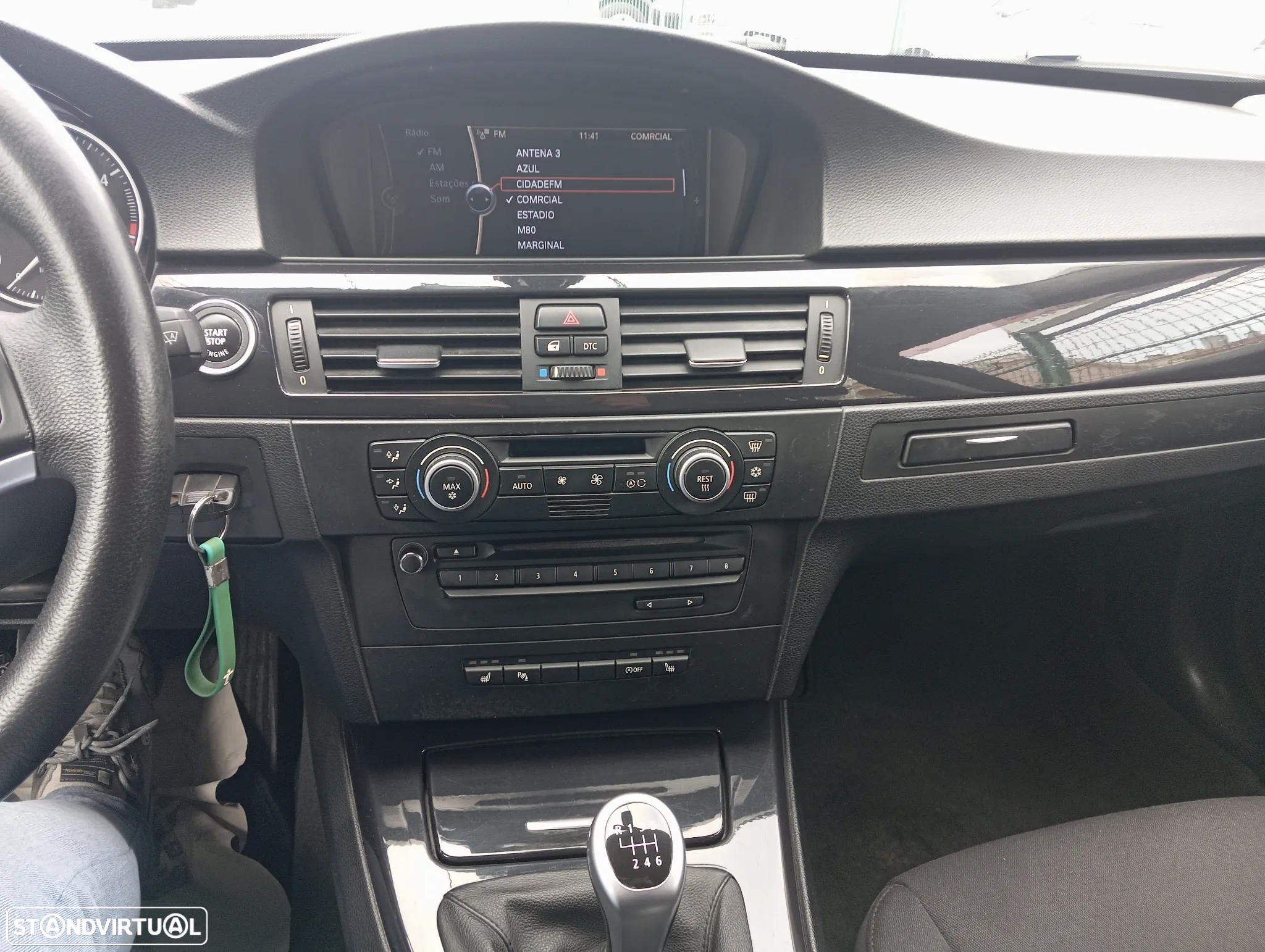 BMW 320 d Touring Navigation Sport - 10