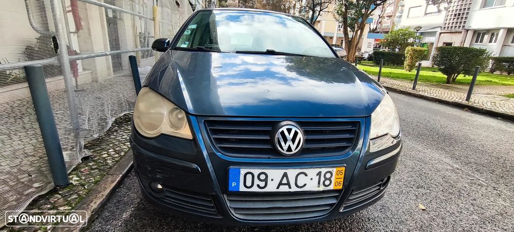 VW Polo 1.2 Conceptline - 2