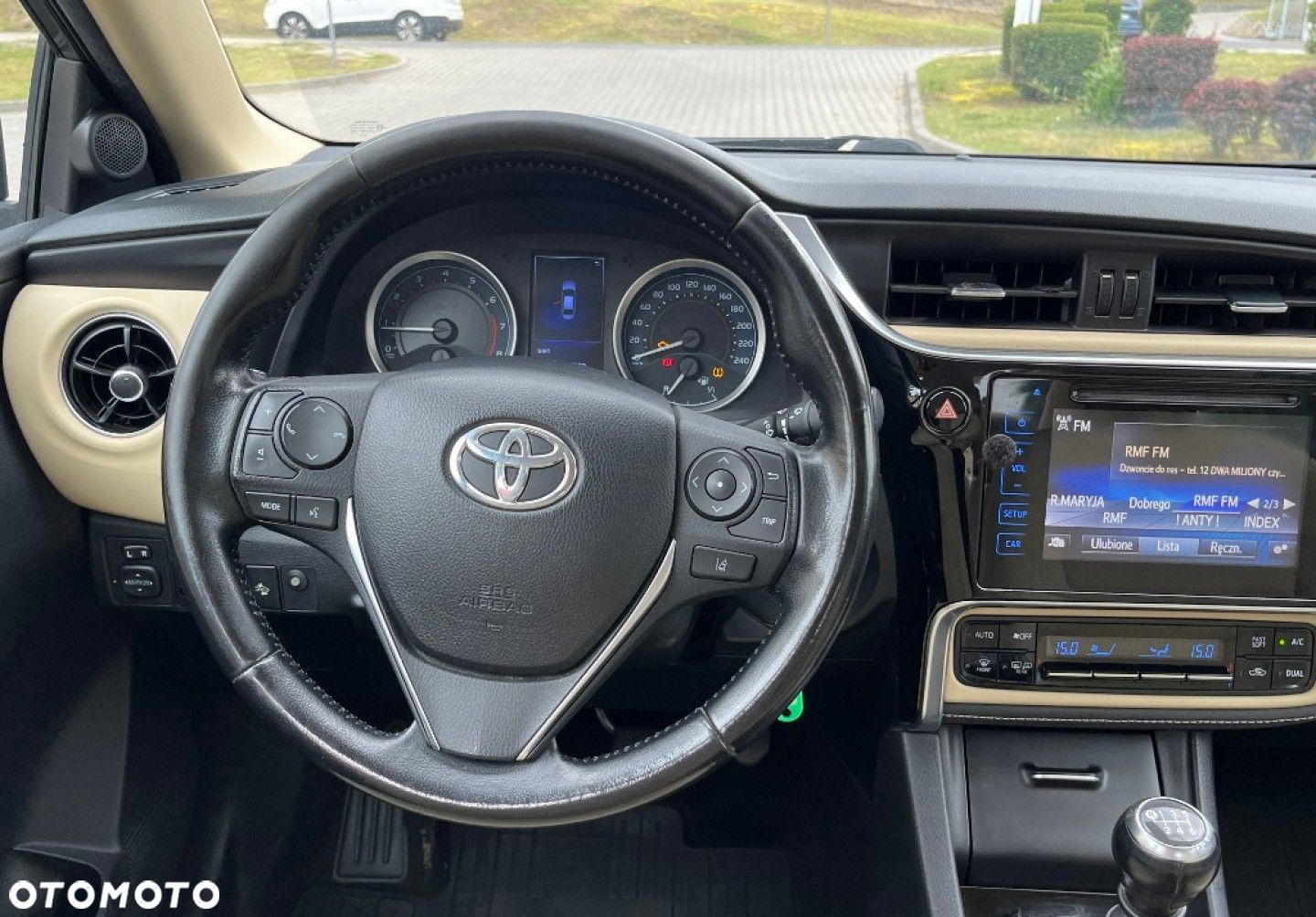 Toyota Corolla - 20