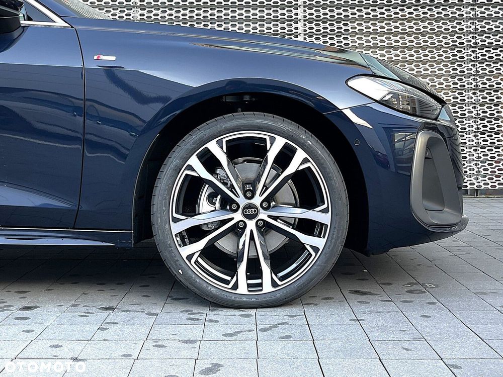 Audi A5 Limousine - 12