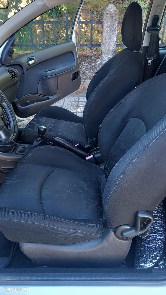 Peugeot 206 1.6 HDi XS - 9