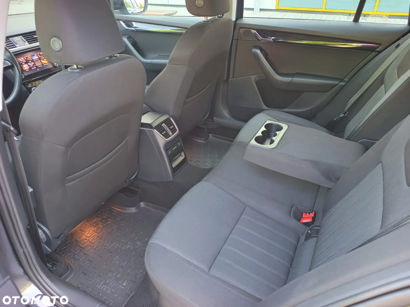 Skoda Octavia 1.5 TSI ACT Style DSG - 13
