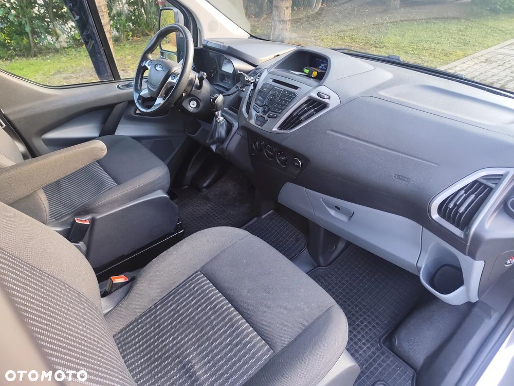 Ford Transit Custom - 8