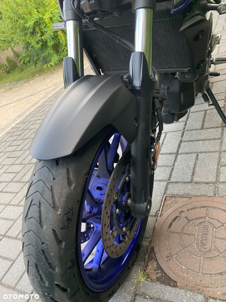 Yamaha MT - 12