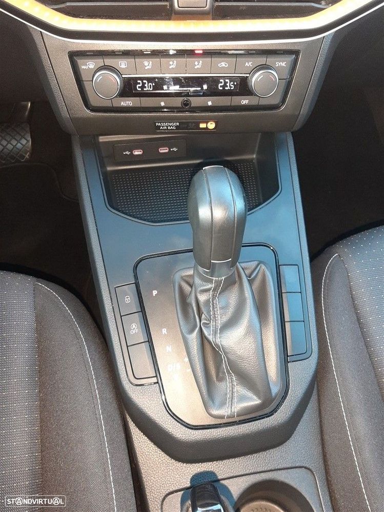 SEAT Ibiza 1.0 TSI Xcellence DSG - 12